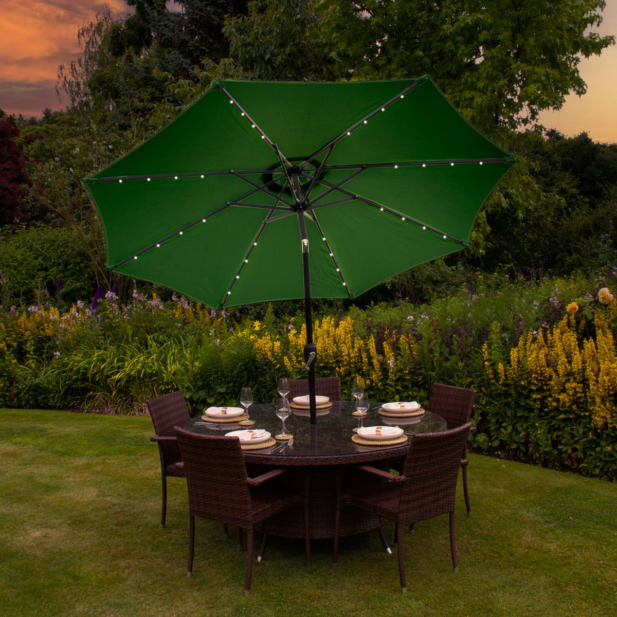Q-Rax Ombrellone Giardino Inclinabile 2,7m Verde LED Solare