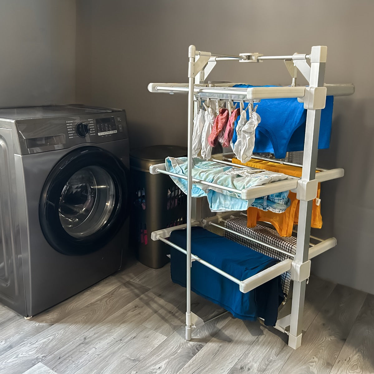 Q-Rax Stendibiancheria Elettrico Riscaldato 220W