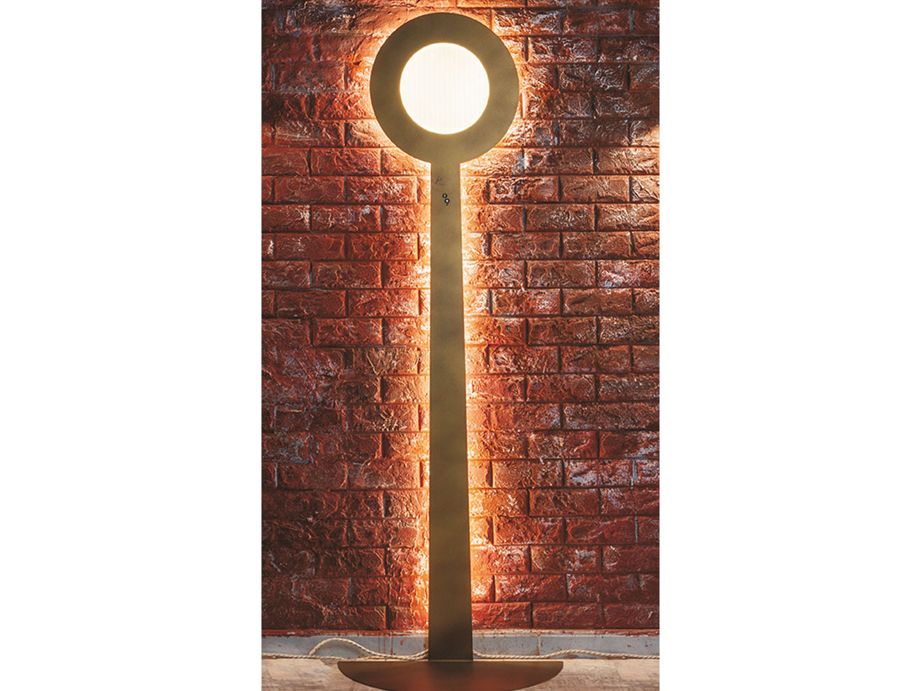 Officinanove Ping Pong lampada terra led dimmerabile