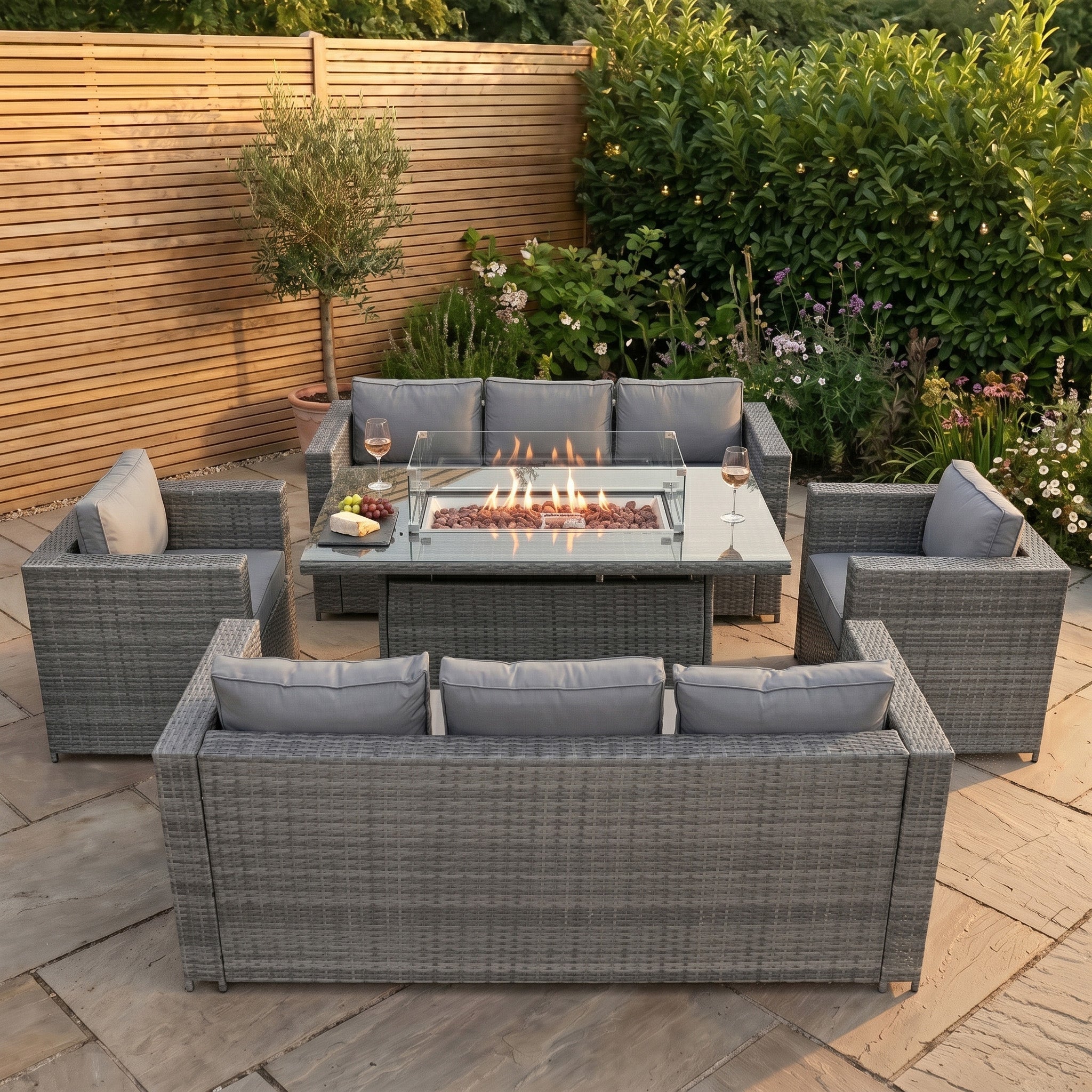 Q-Rax Set Mobili Giardino Rattan 8 Posti Firepit Grigio