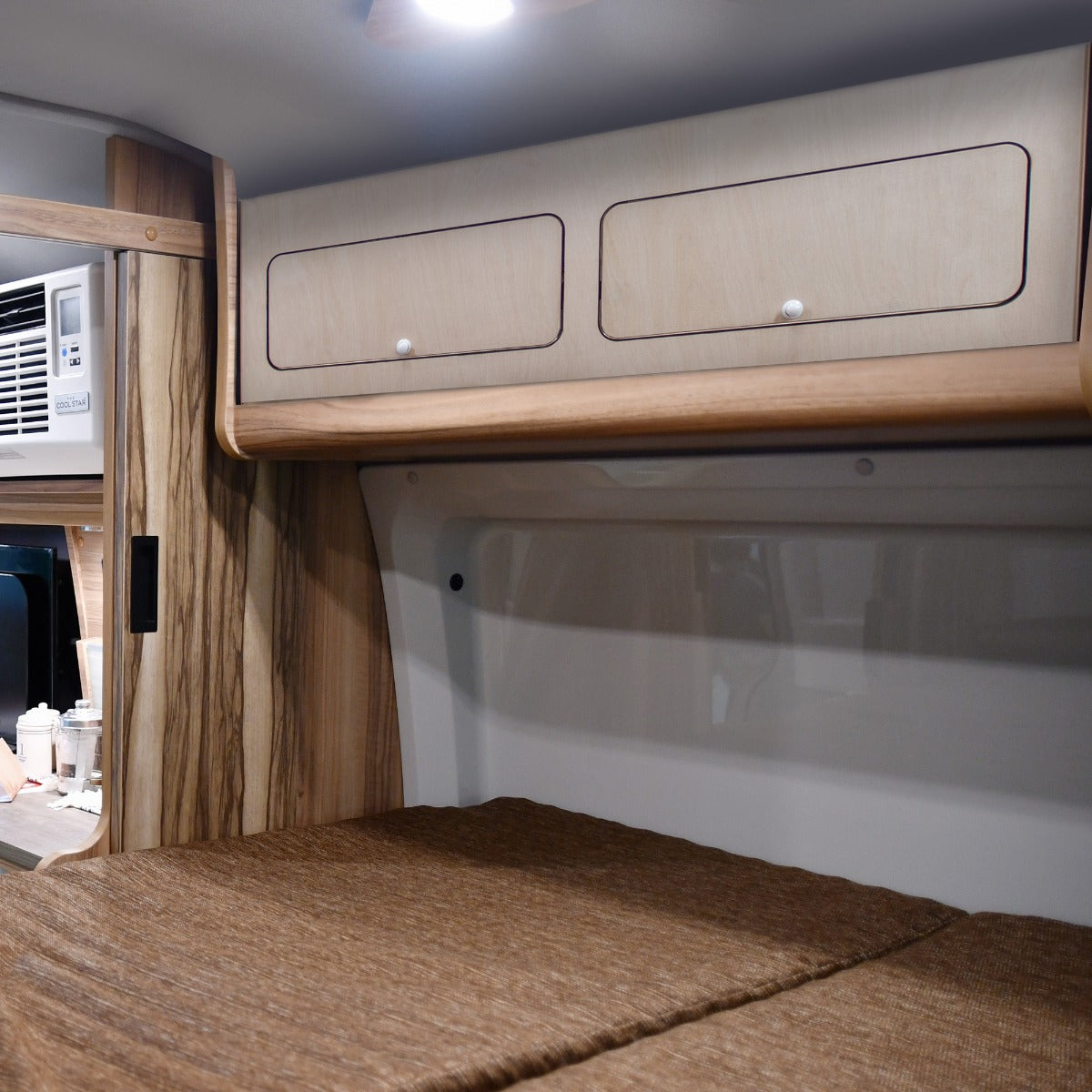 Q-Rax Pensile Camper 120 cm Armadio Nero 2 Ante Salvaspazio