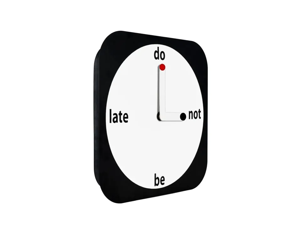 Officinanove Do Not Be Late orologio da parete design