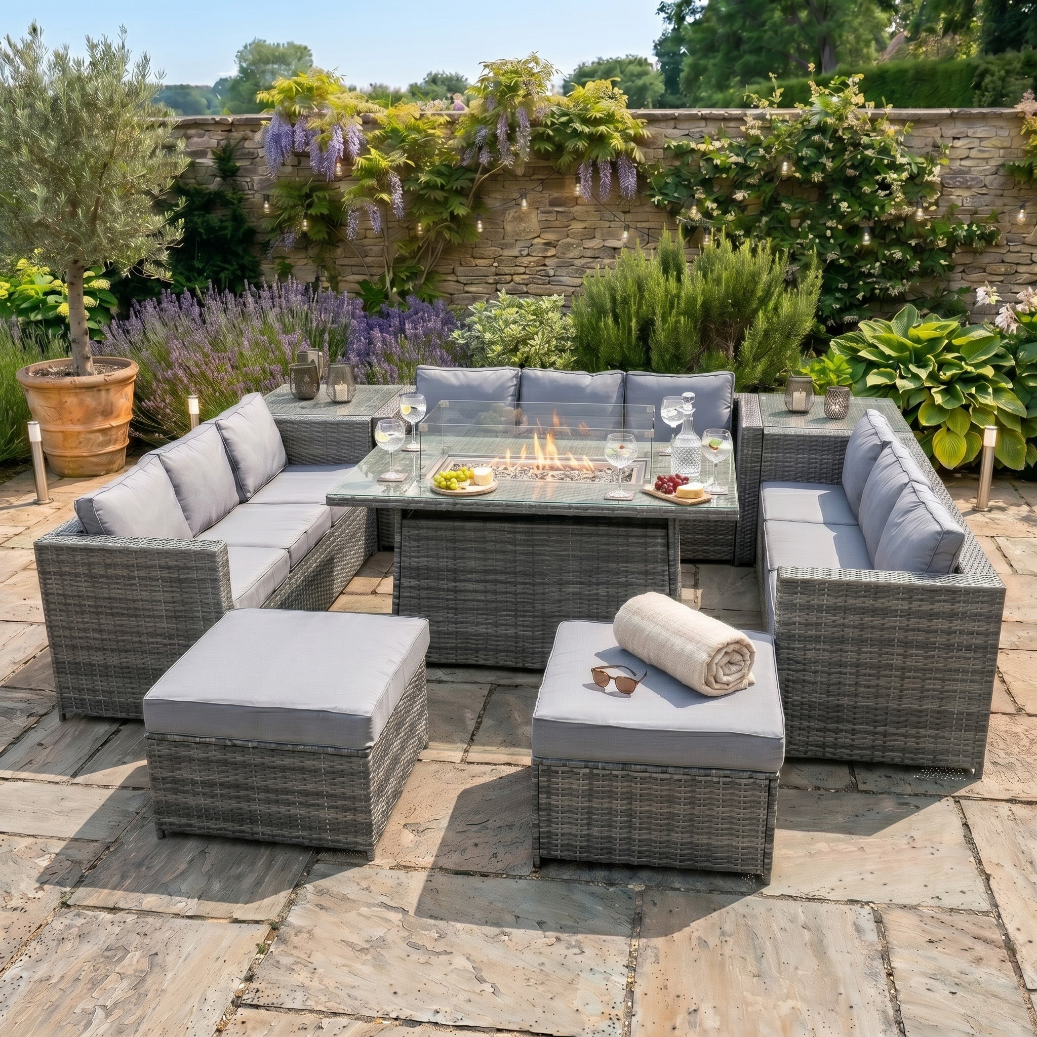 Q-Rax Set Mobili Giardino Rattan 11 Posti Grigio con Tavolo Firepit