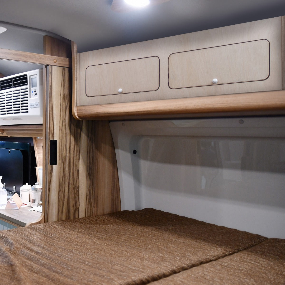 Q-Rax Accessori Casa armadio camper pensile 100x30x30 grezzo