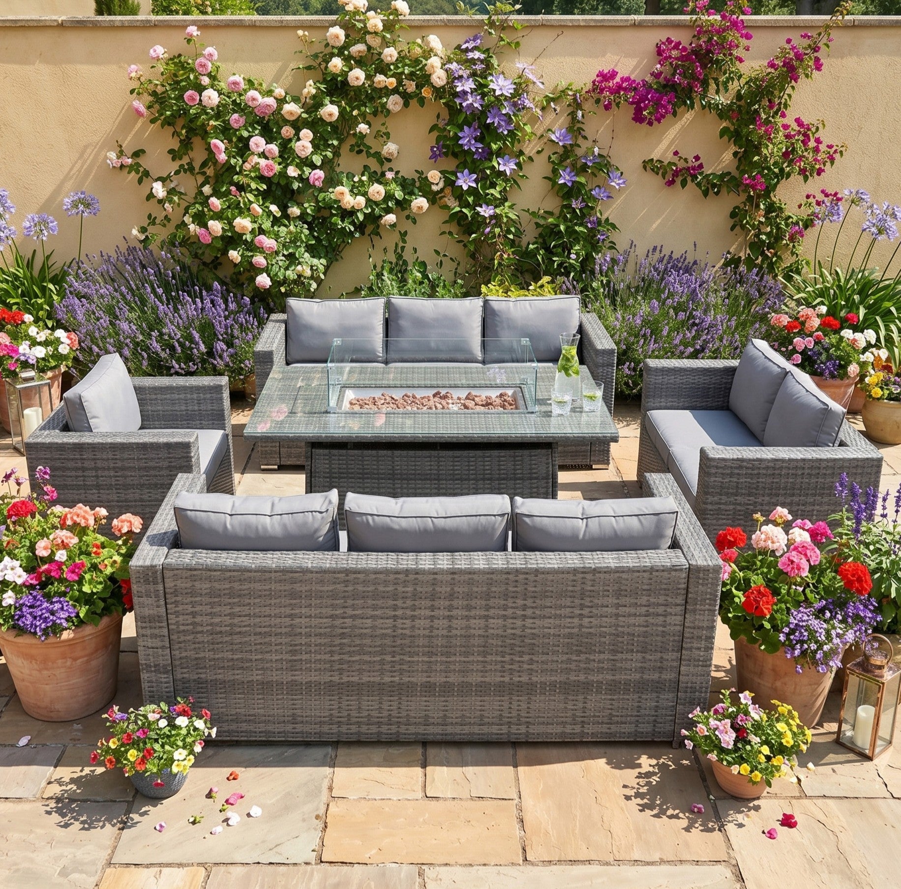 Q-Rax Set Mobili Giardino Rattan 8 Posti Firepit Grigio