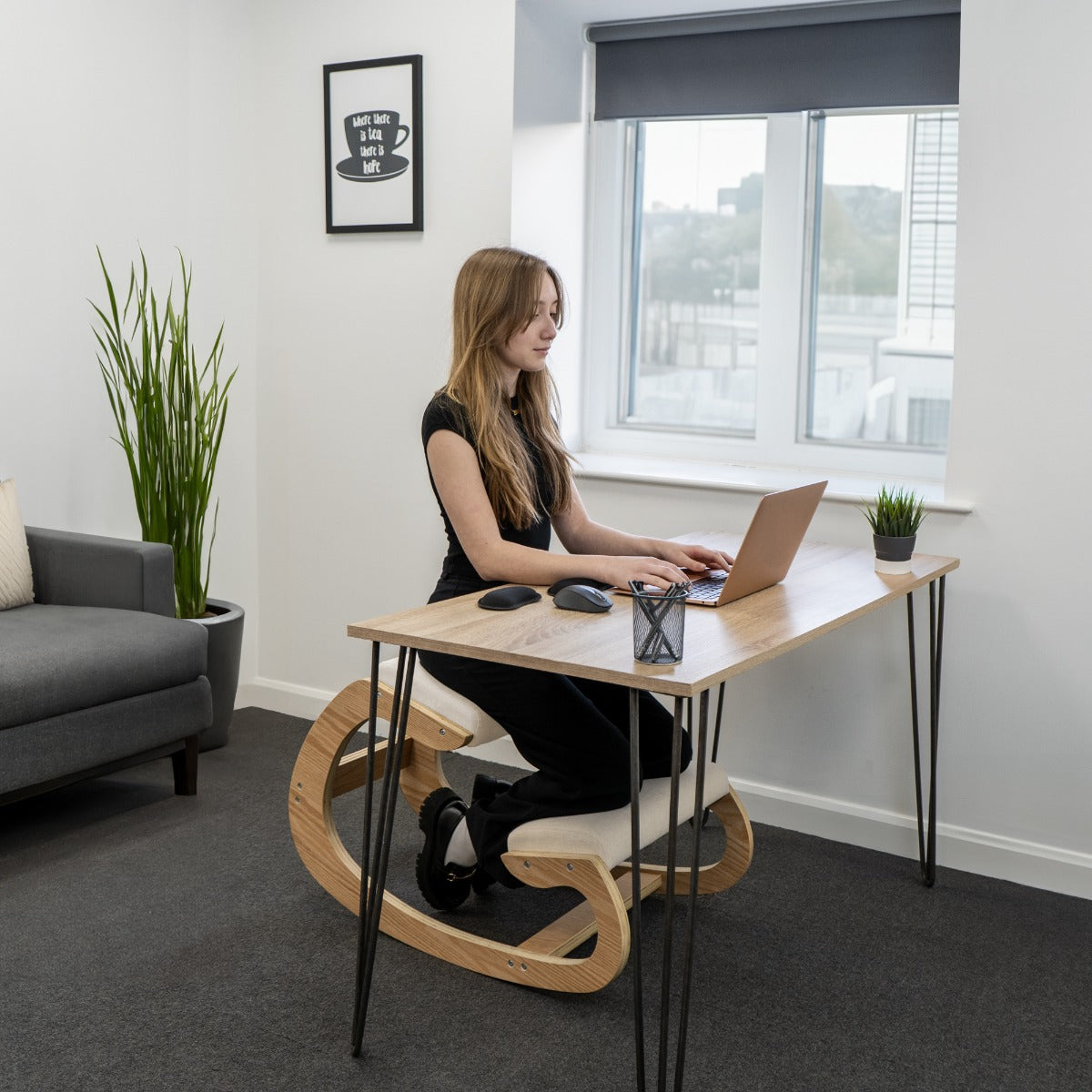 Q-Rax Sedia ergonomica inginocchiata legno lino 100kg