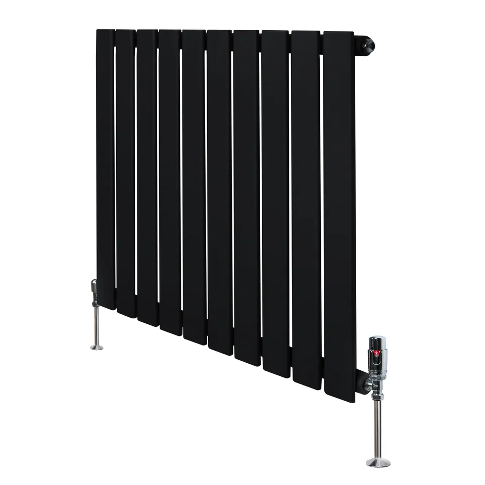 Q-Rax Radiatore Piatto 600x700 mm Nero Monocolonna Valvole