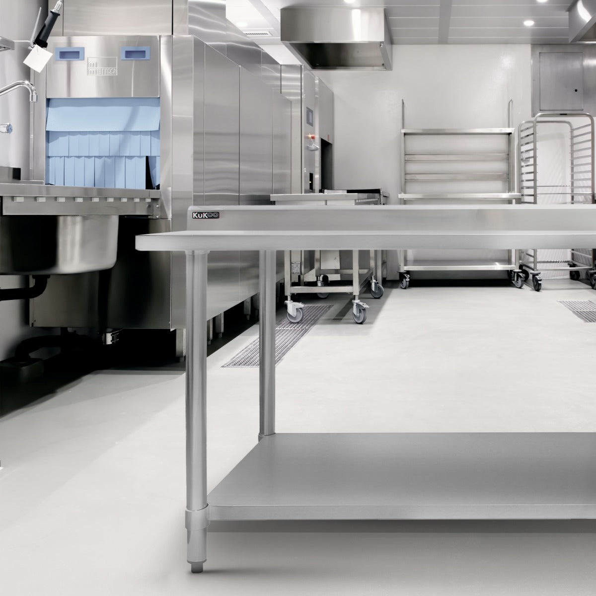 Q-Rax Tavolo Inox 120x60x90cm banco cucina alzatina 250 kg