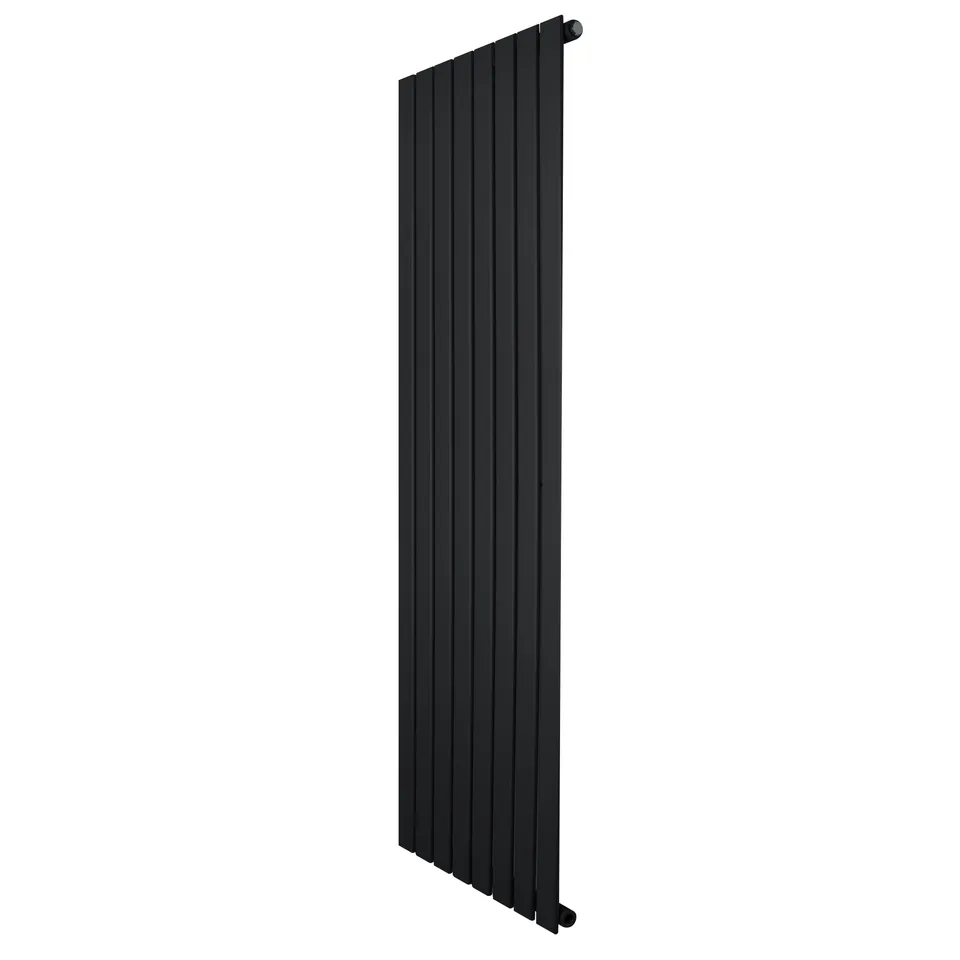 Q-Rax Radiatori Tradizionali 1600x560 Radiatore Piatto Nero